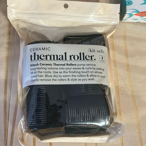 NIB Kitsch Rollers - Picture 1 of 1